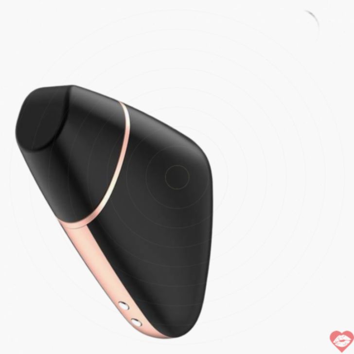 Satisfyer Love Triangle hút rung đen app âm vật tam giác