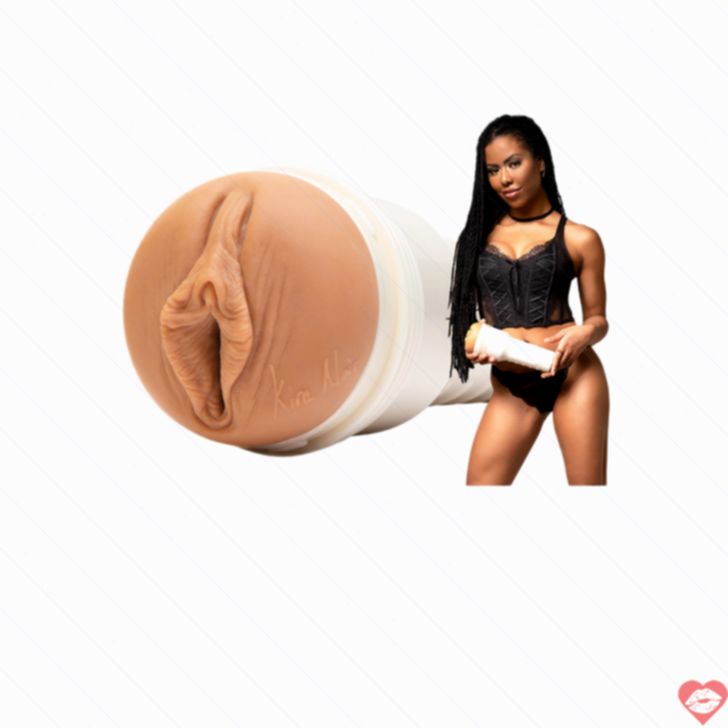 Fleshlight Kira Noir Spellbound Stroker Thực Tế Usa