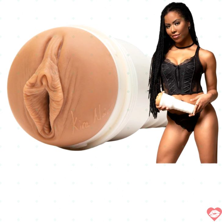 Fleshlight Kira Noir Spellbound máy bay cup nữ diễn viên