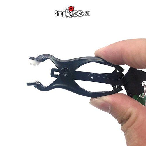 Kho sỉ Bộ kẹp núm vú có lục lạc hình trái dâu ngọt ngào  hàng xách tay