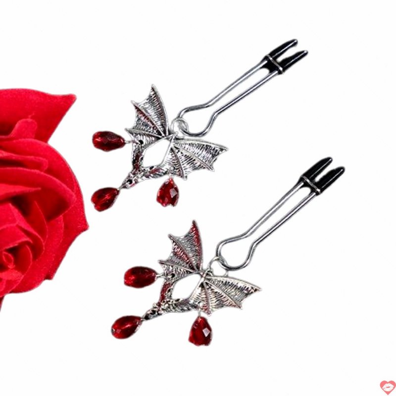 Bộ kẹp vú BDSM họa tiết cánh dơi siêu hút mắt kích thích 