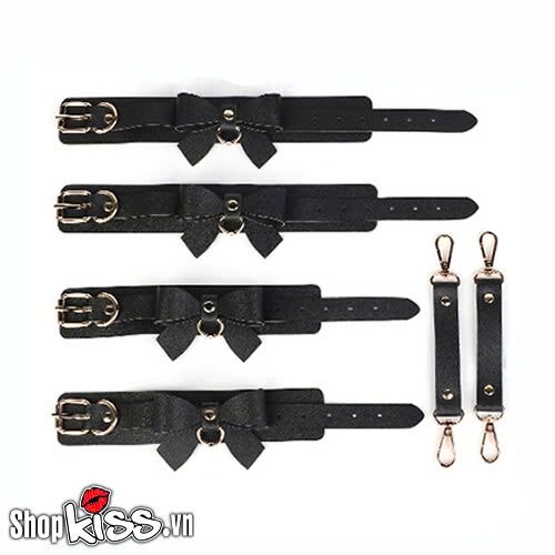 Bán Bộ dụng cụ bạo dâm 5 món màu đen đính nơ  hàng mới về