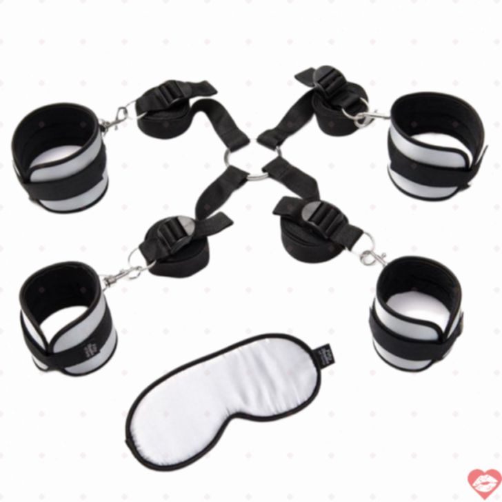 Bộ Trói Giường Fifty Shades BDSM Mỹ Đam Mê Nồng Cháy 