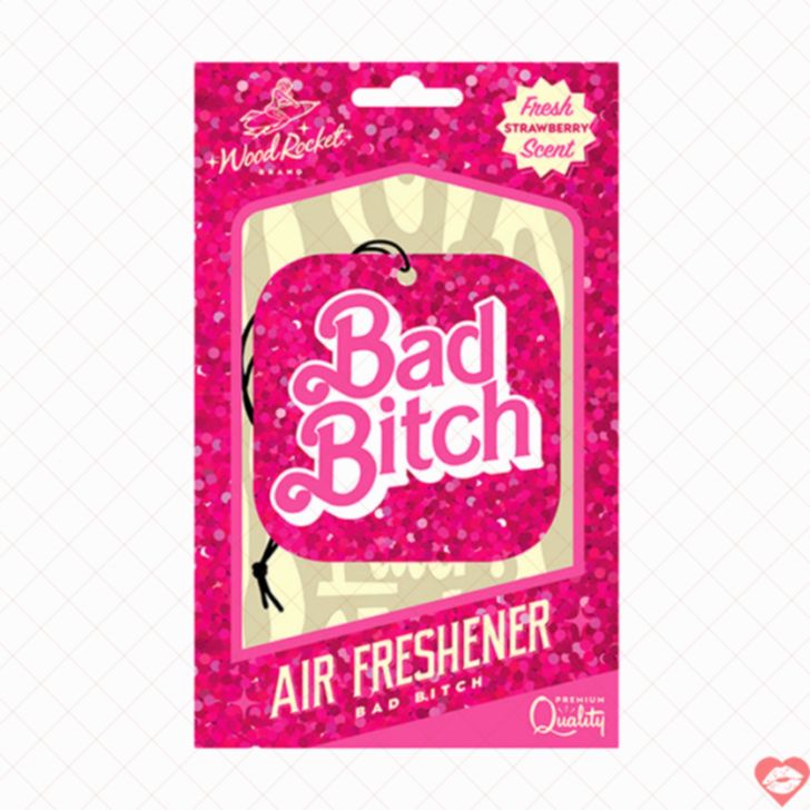Wood Rocket Bad Bitch xịt thơm dâu dịu 