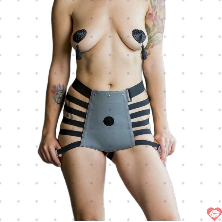 Lola No Mercy Strap Panties Xám Da S/M Táo Bạo Quyến Rũ 